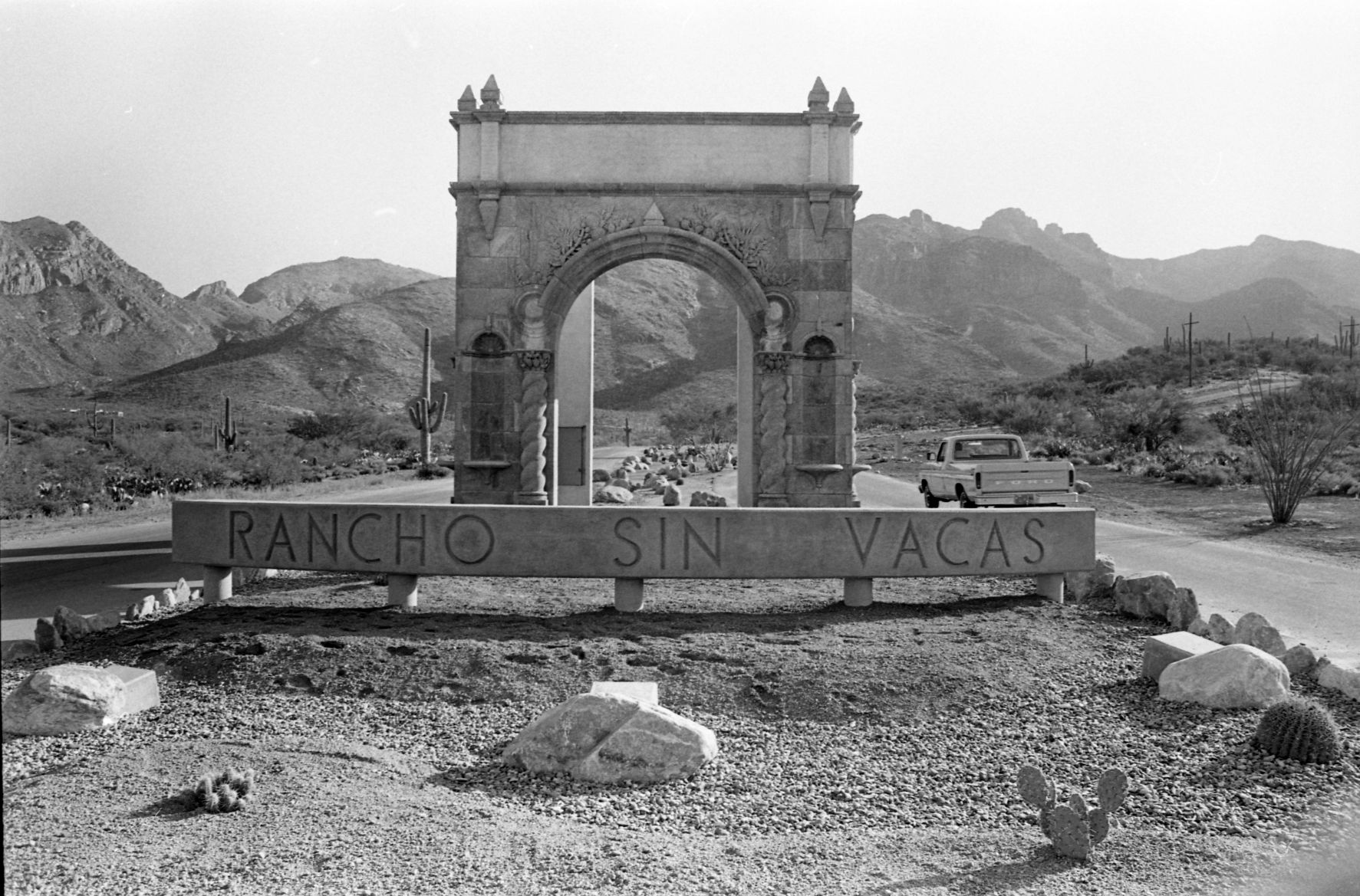 Rancho Sin Vacas, 1980
